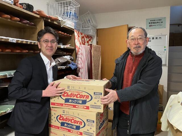 道南フードバンクへクリスマスプレゼントを贈呈